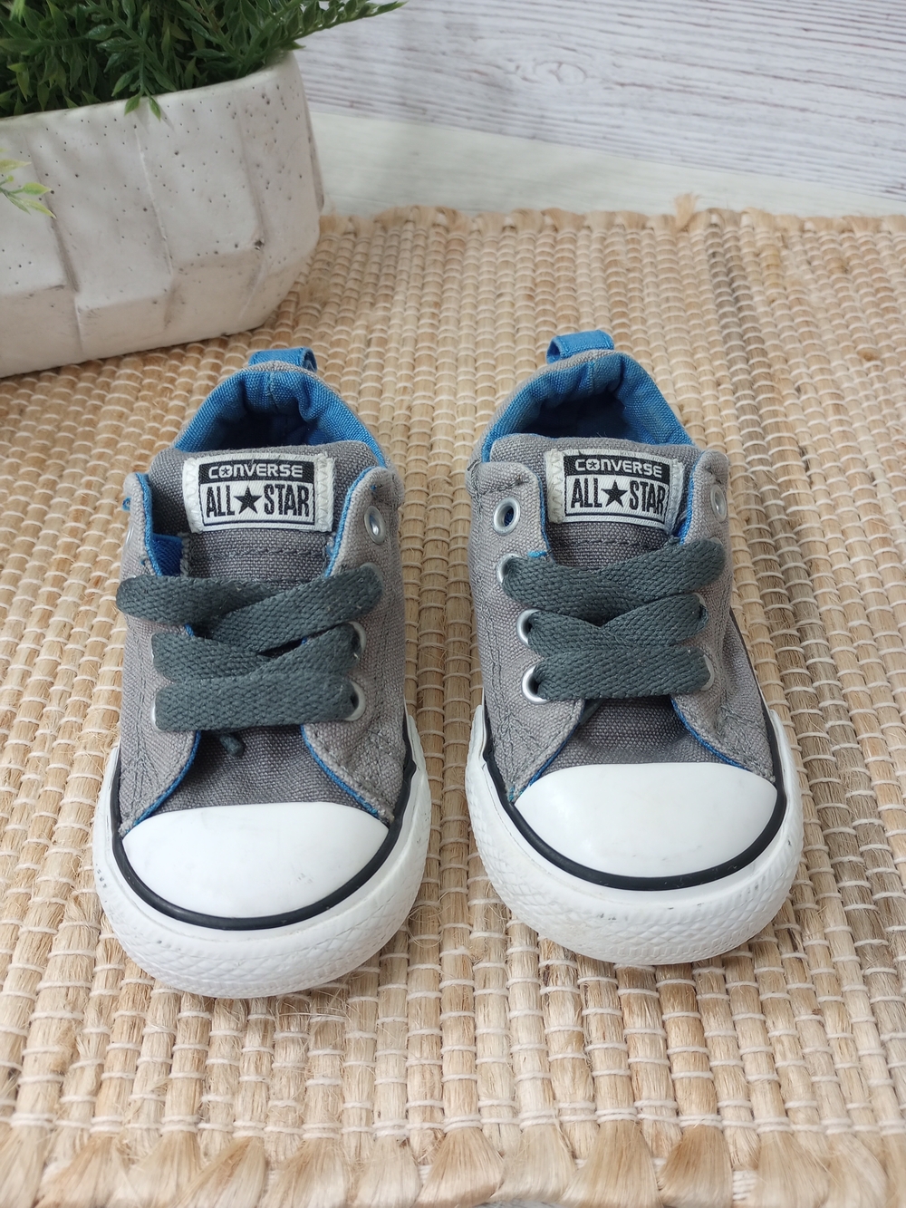 Converse Kids Gray Canvas Sneakers with Blue Accents Toddler 6